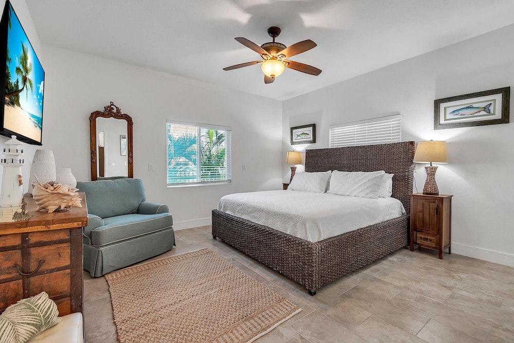 Indian Rocks Retreat