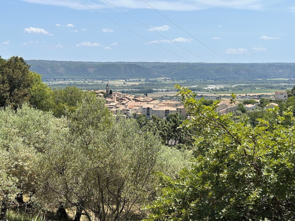 Clos des Cassis