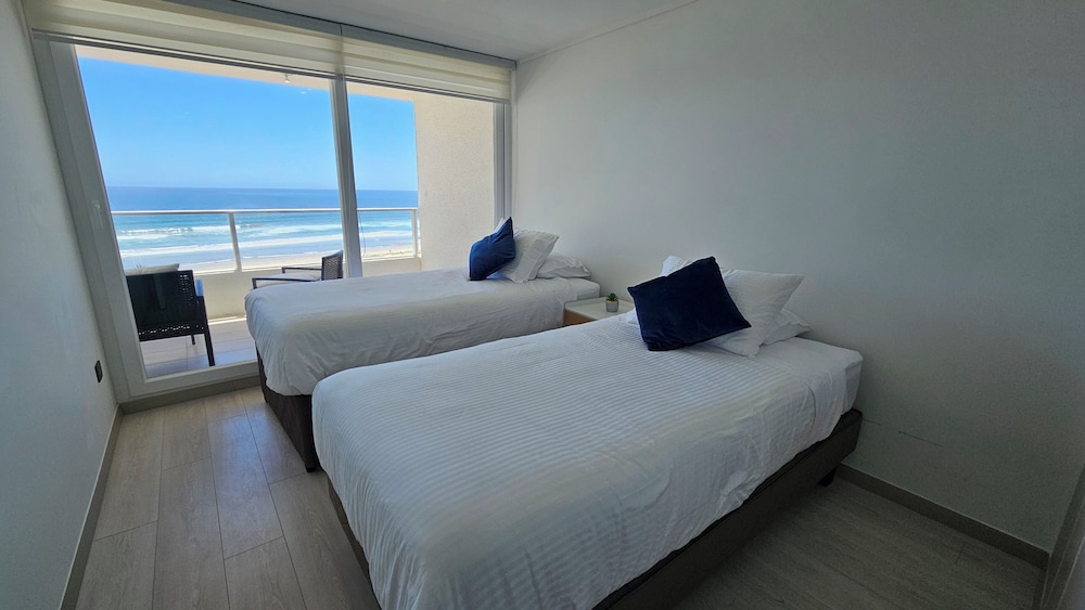 Oceana Suites Laguna del Mar