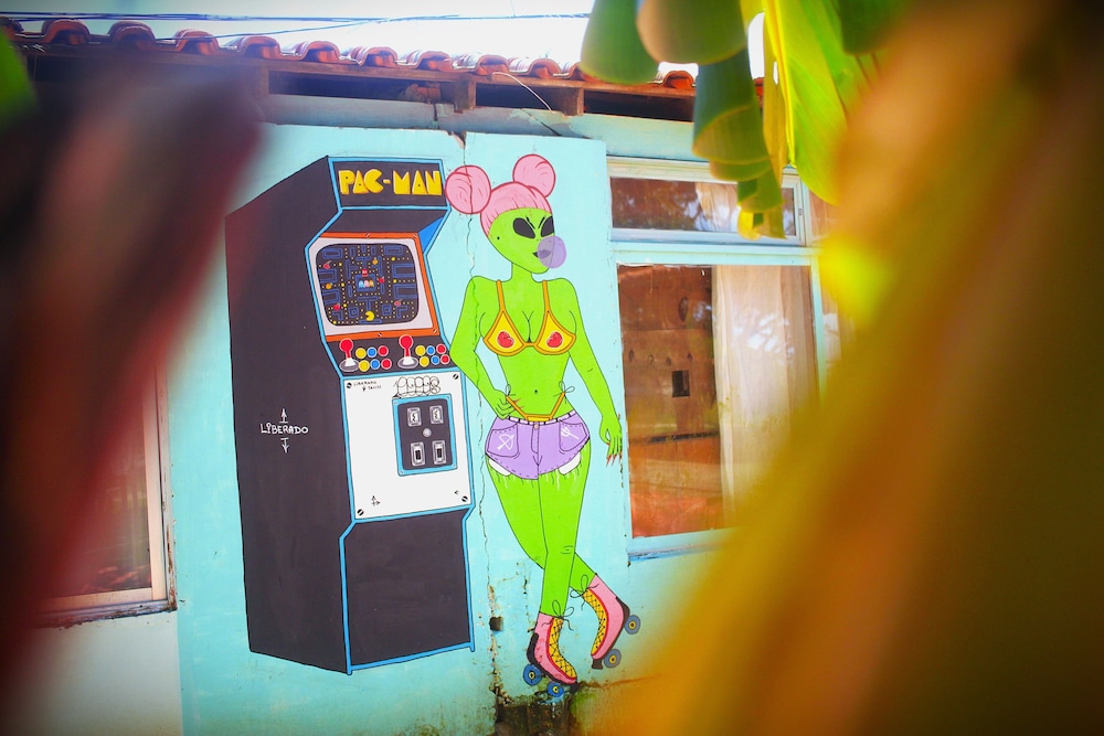 Off Ocean Hostel