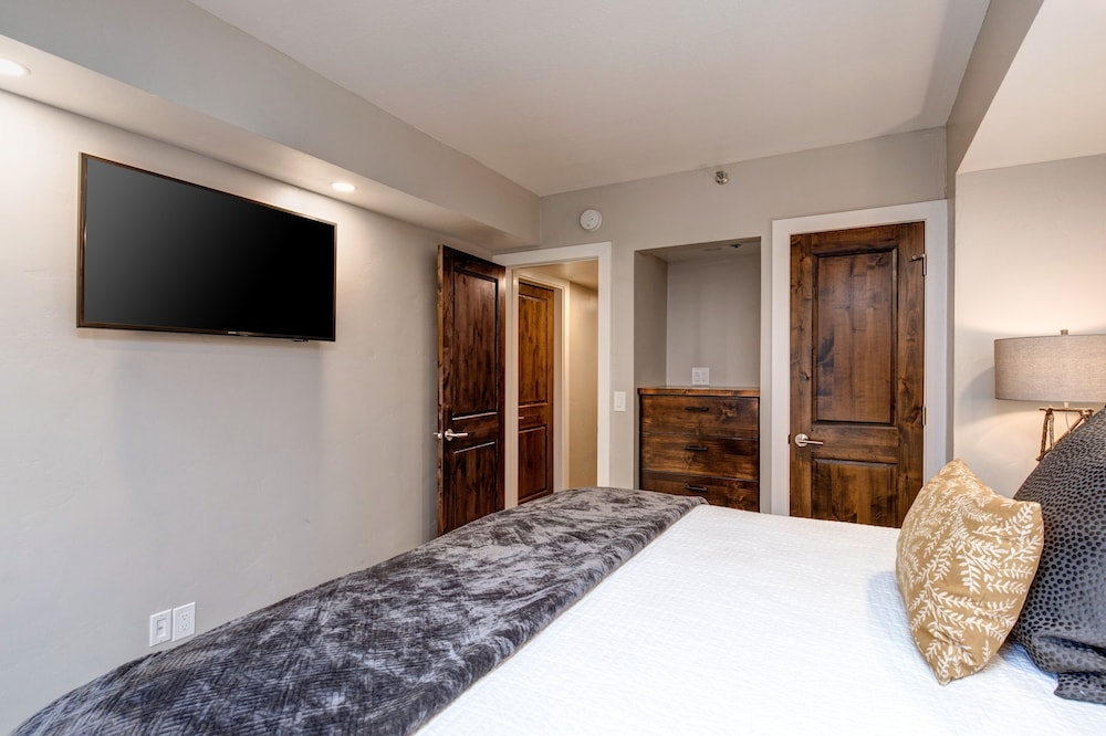 Park City Ski Resort - Park Station Condos