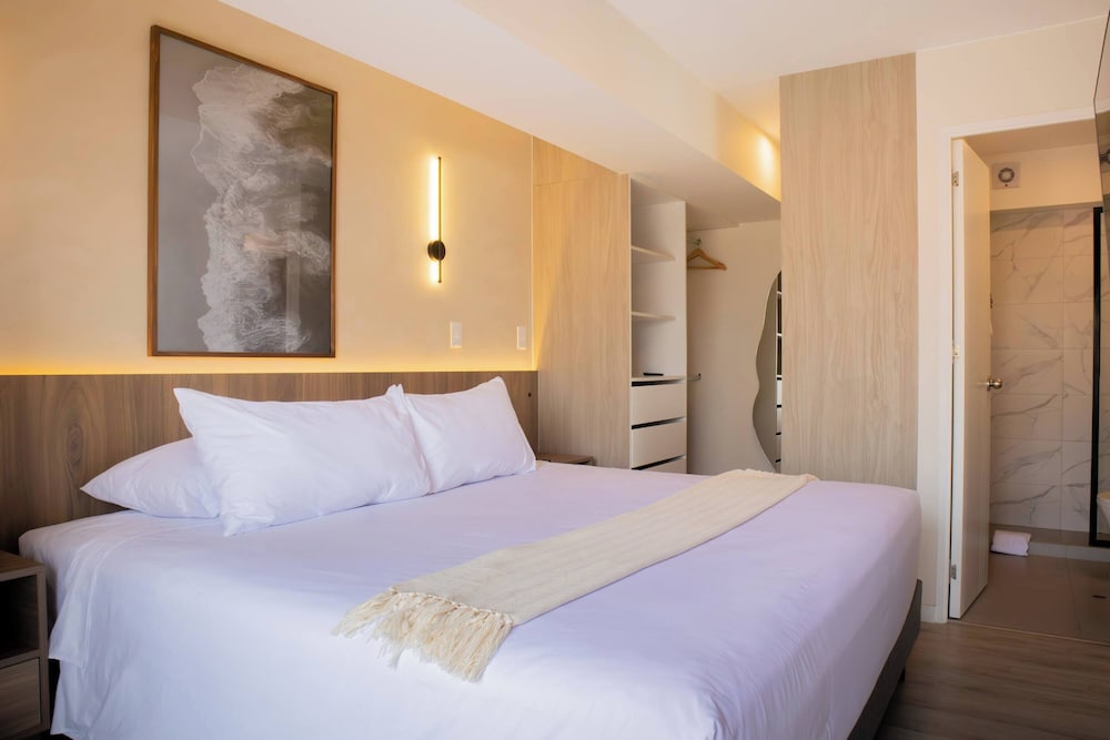 w Modern Cozy 3BR w Terrace in Miraflores