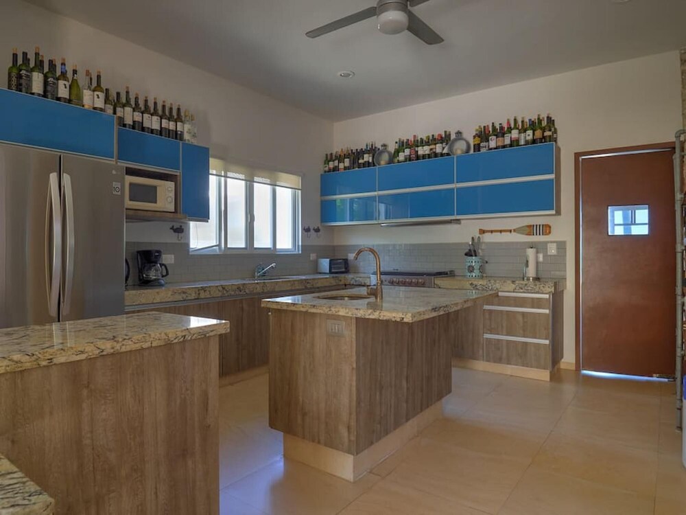 Casa del Navegante - Yucatan Home Rentals view 4