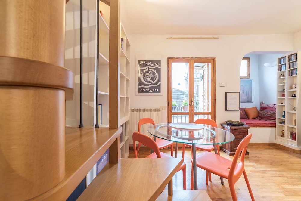 Boschetto Peaceful Apartment