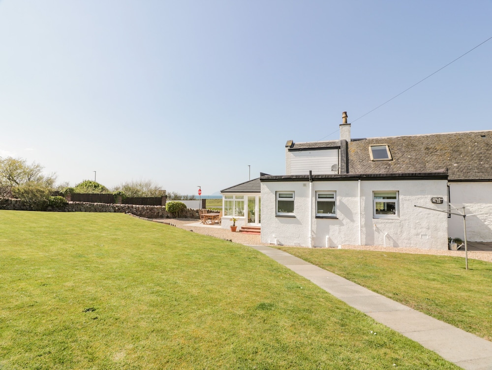 Ailsa Shores