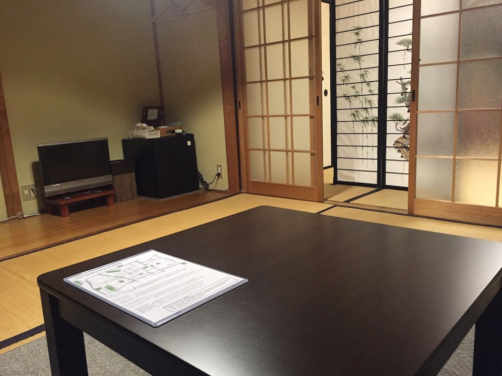 Kyoto Guest House WAON