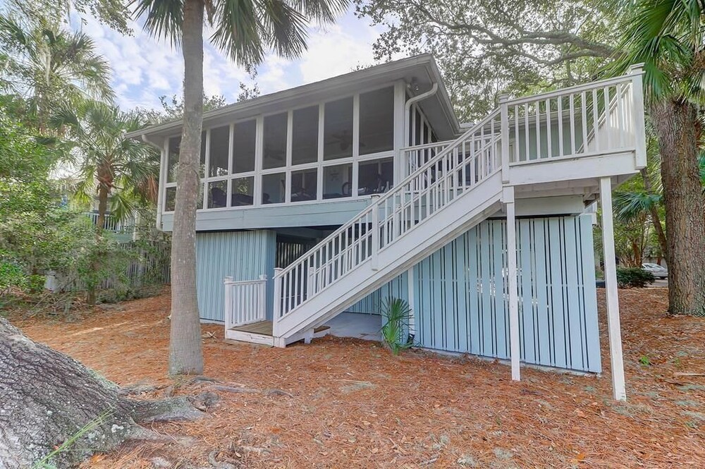 22 Twin Oaks view 4