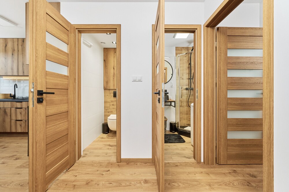 Kwiska Apartment Wrocław by Renters view 5