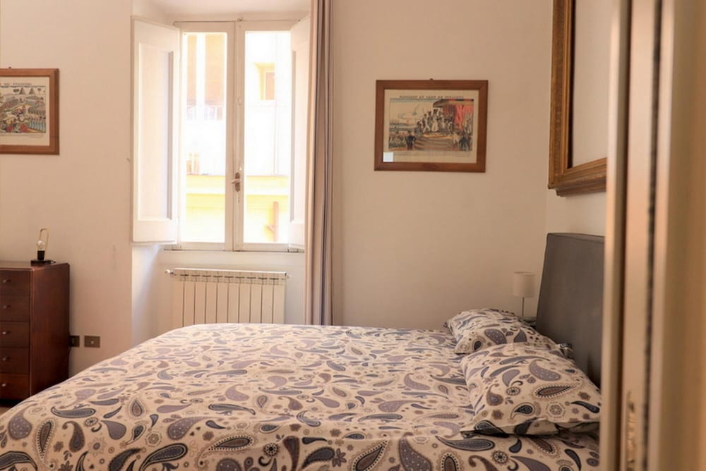 Enchanting 2BR Apt Near Pantheon Vatican