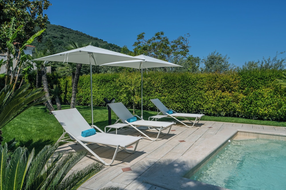 Luxury Villa In Sorrento Coast Swimming Pool & View