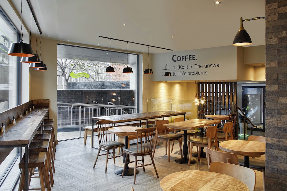 hub by Premier Inn London Tower Bridge