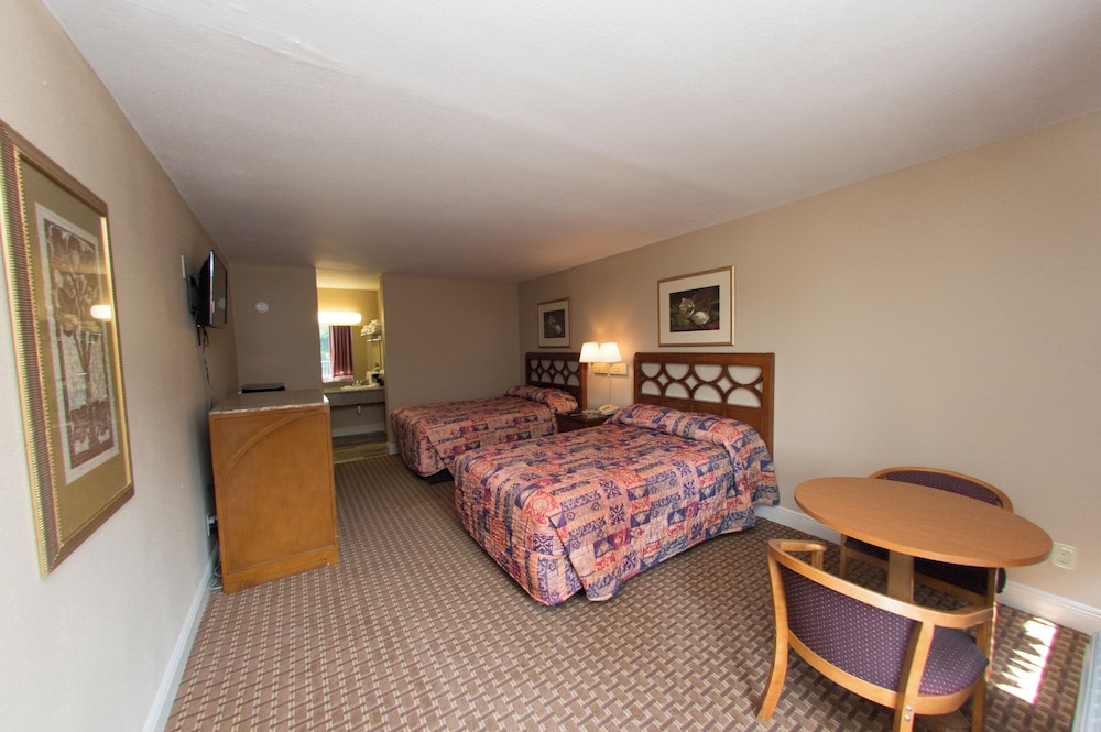 Audubon Inn