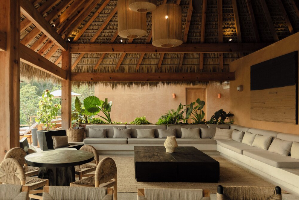 Casa Yute by Ahau Collection