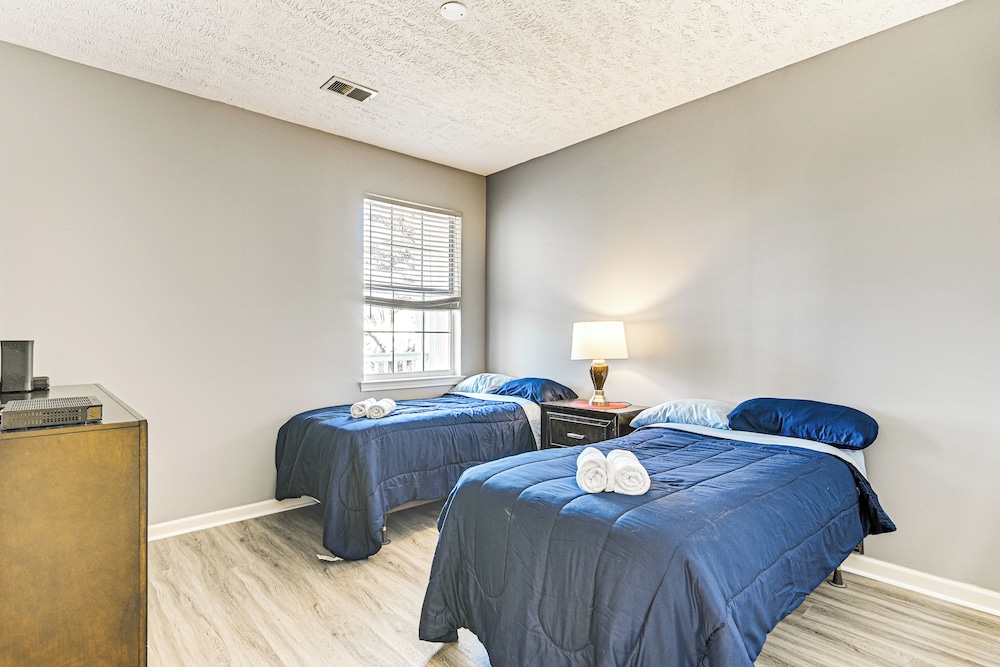 5 Mi to Myrtle Beach Hot Spots: Condo w/ Perks!