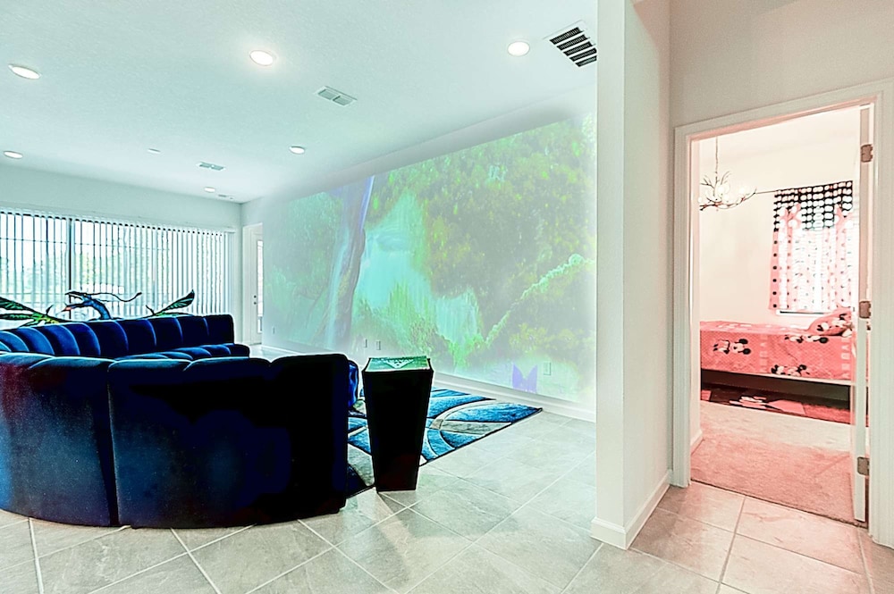 5893 Family Fun Home With Pool Near Theme Parks