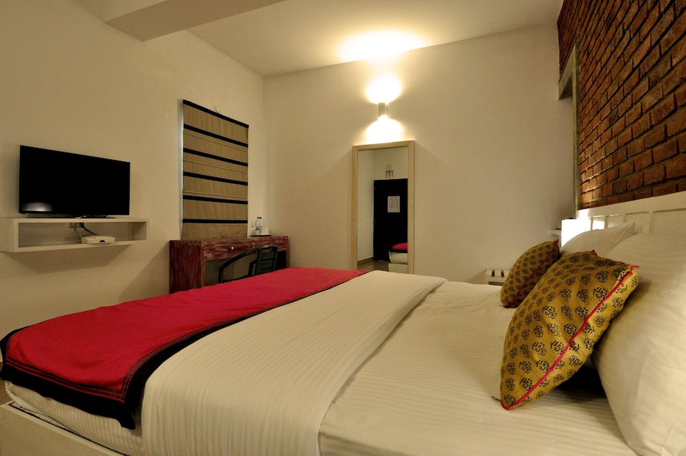 Clock Inn Dehiwala - Hostel