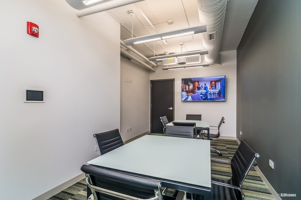 meeting & event spaces