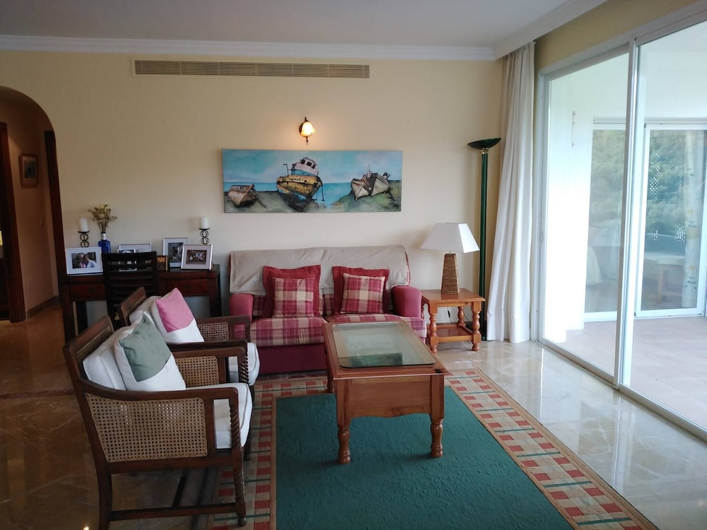 Tranquil 3 Bed Apt In La Quinta Close To Golf