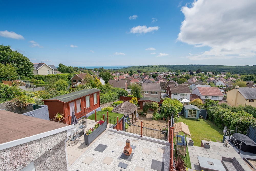 2Bd House With Stunning Views Of The Sea And Gower