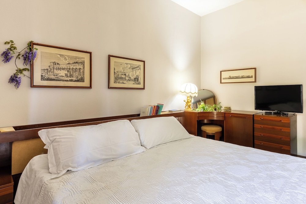 Galatea e Giardino delle Esperidi apartments with pool by Wonderful Italy