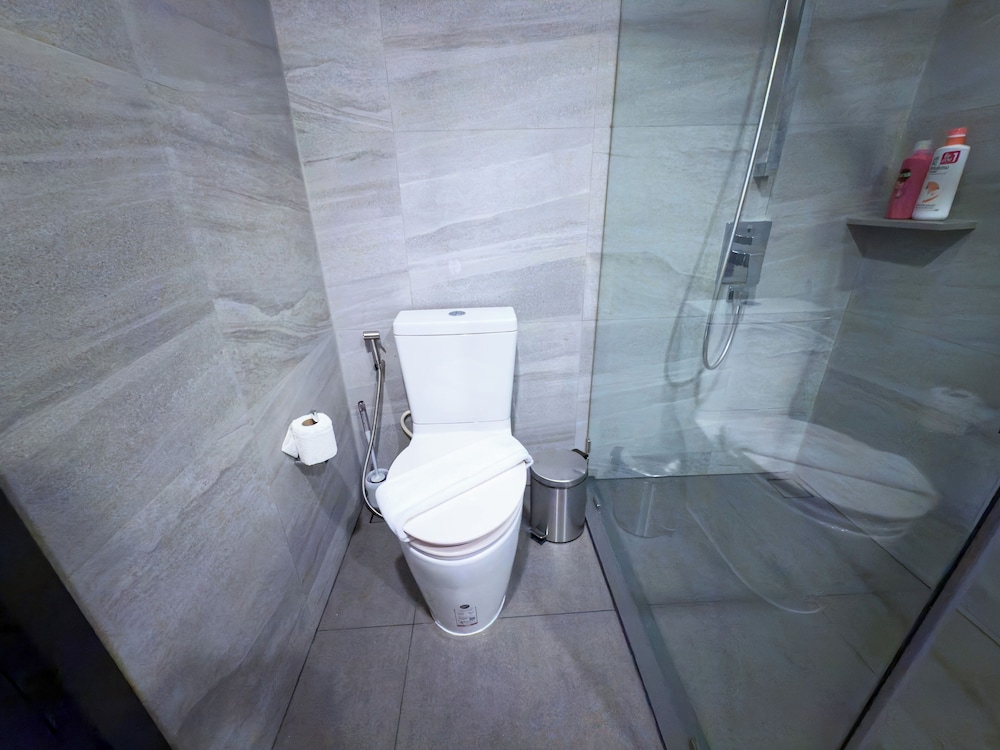 Luxury 2 Bed Room Sea View With Large Bath Tub In Balcony