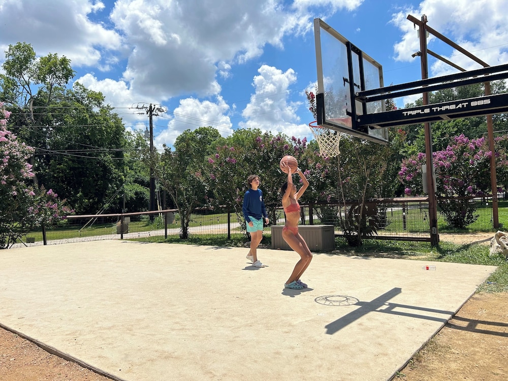 Geronimo Creek Retreat