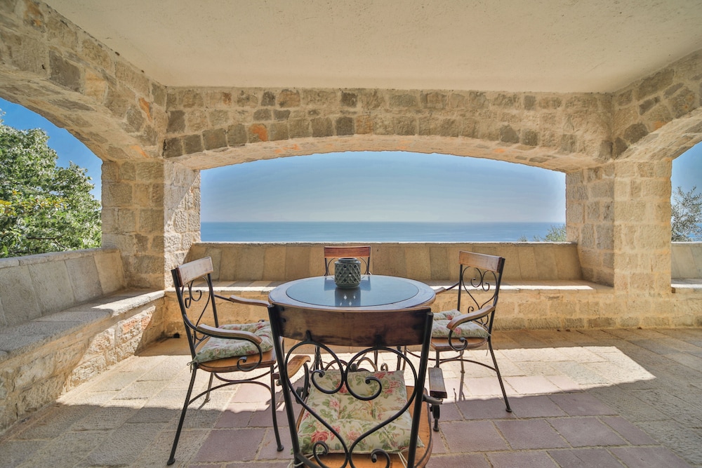 Olive Resort