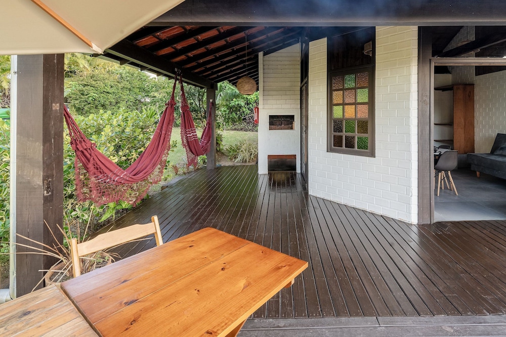 Casas Valley Design - Praia do Rosa - SC