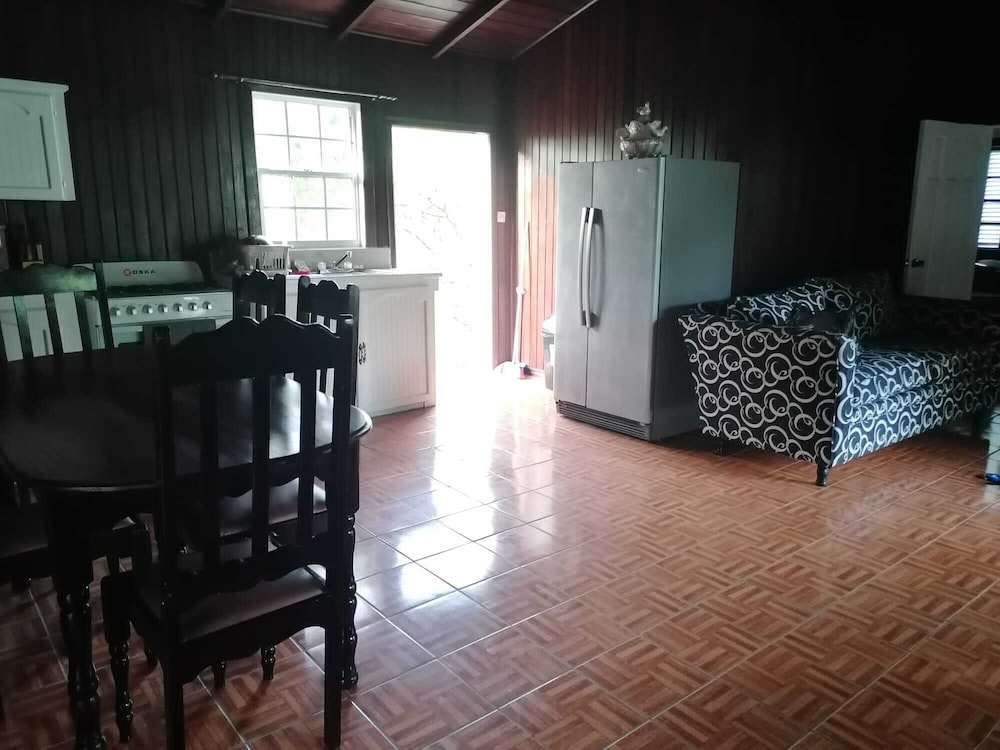 Belle Breeze Cottage view 5
