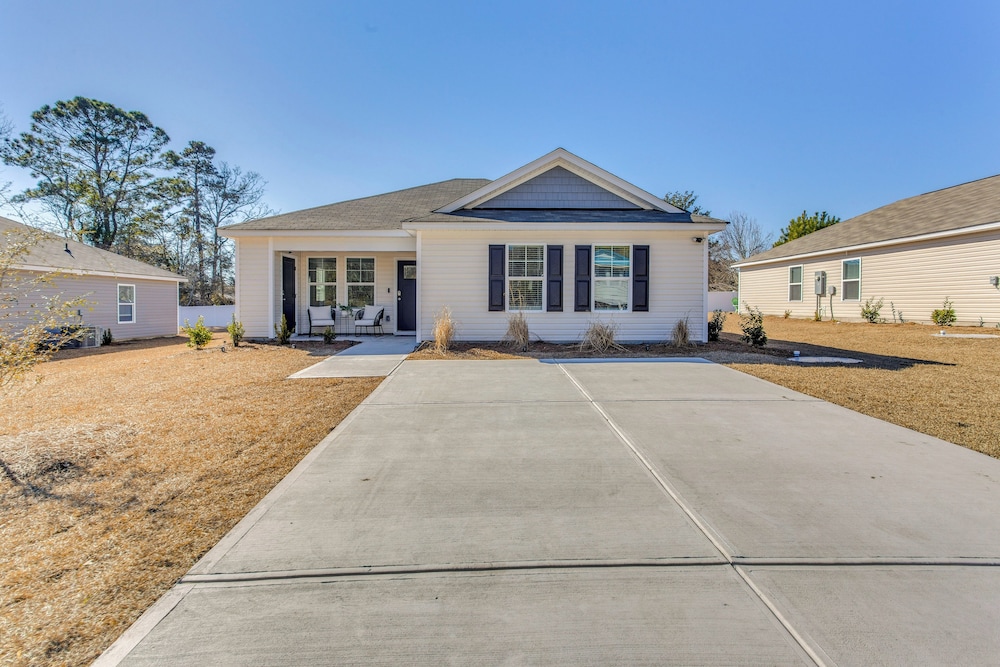 Near Golf Courses: Cozy Home in Ocean Isle Beach!