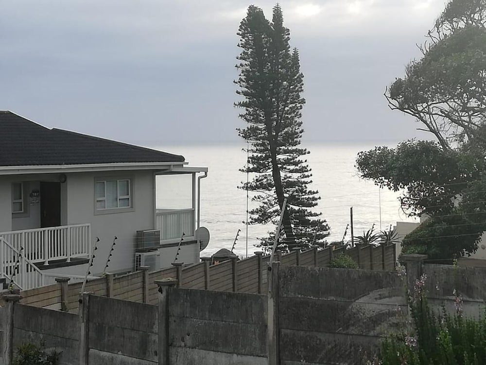 Umtentweni 23 on Sea