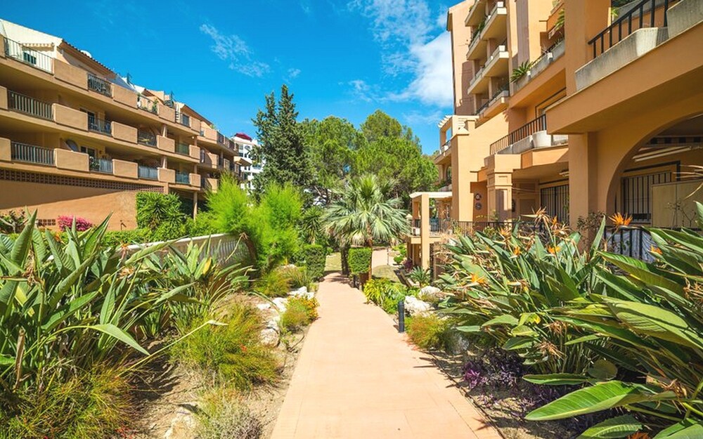 Jardines de Torreblanca | 7 Pax | Torreblanca | 2562-KAW