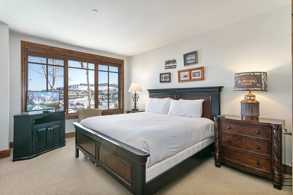 Shooting Star Lodge at Deer Valley Resort - Three Bedroom Residence #205 3 Condo