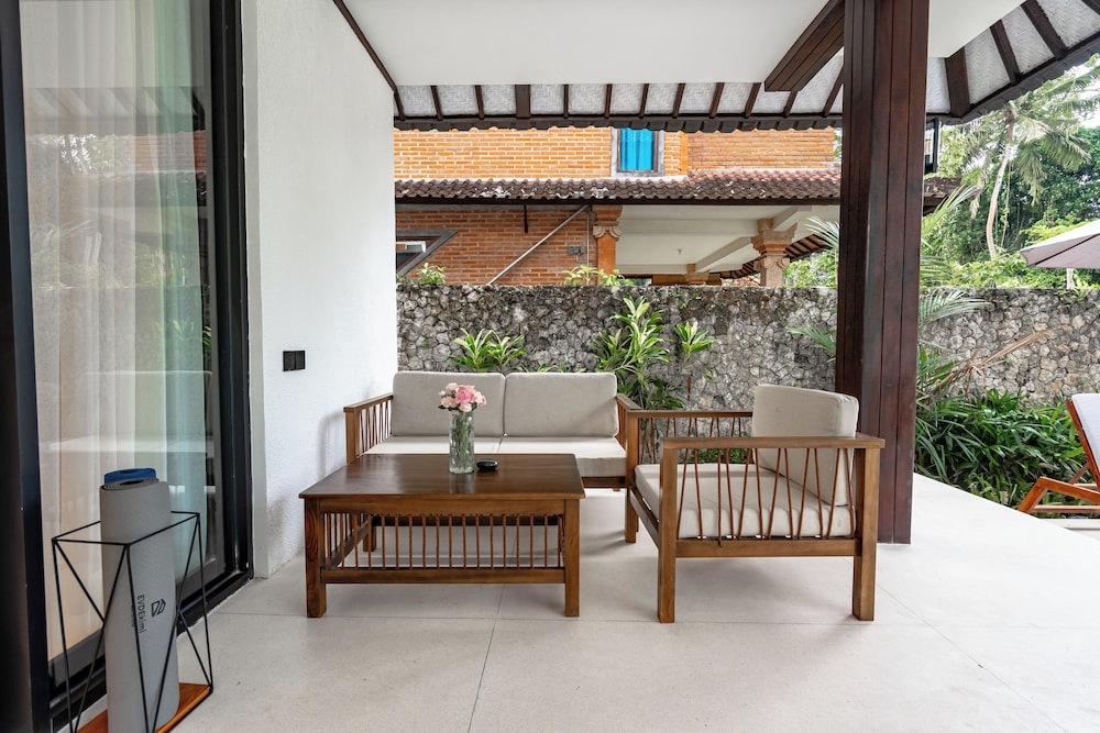 Sacred Jungle by EVDEkimi Ubud – Modern Villas and Apartments with Kitchens, Pools, & Personalized Concierge Service