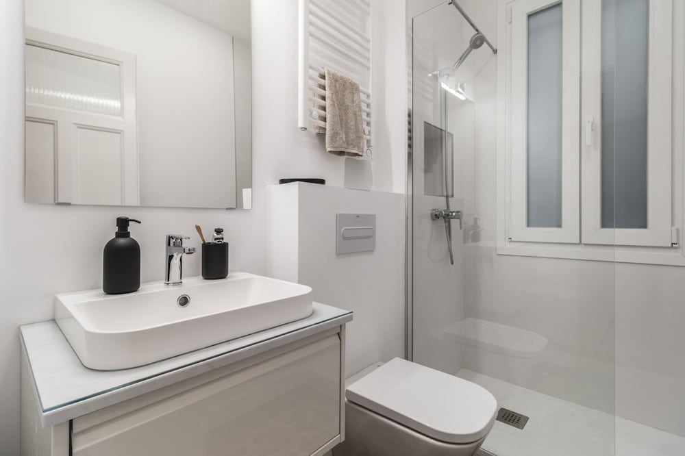 Dehesa - 3 Bedrooms in R os Rosas