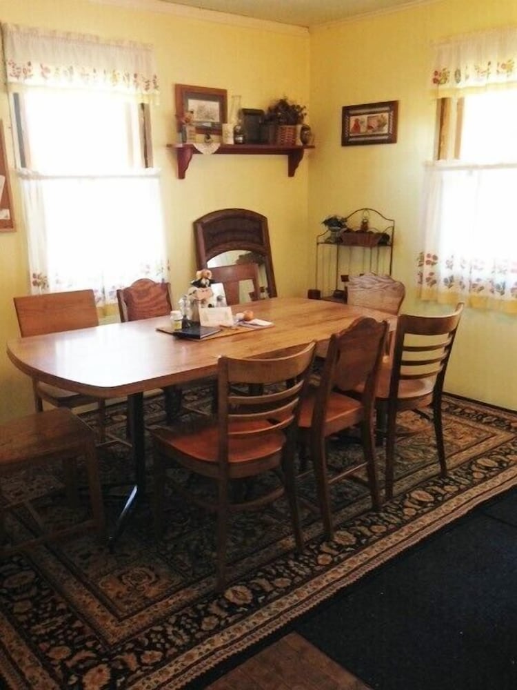 The Boarding House
