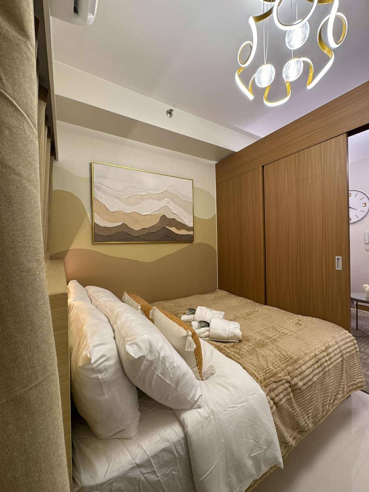 RED Luxe Haven Comfy Stay, Netflix and Fast Wifi Ready