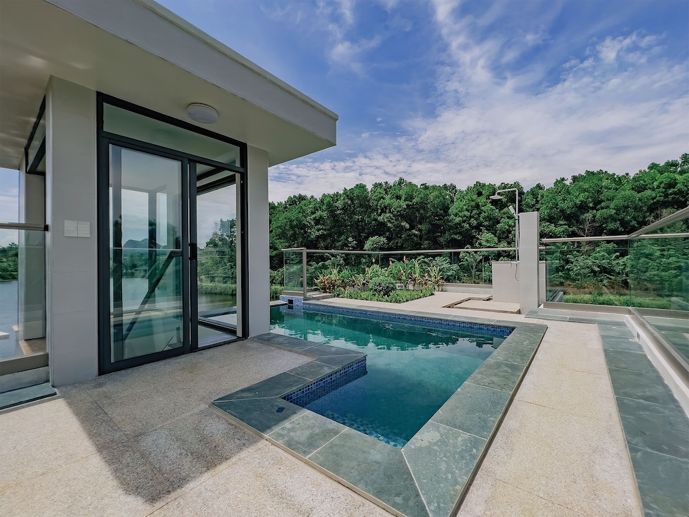 Lamori Resort & Spa
