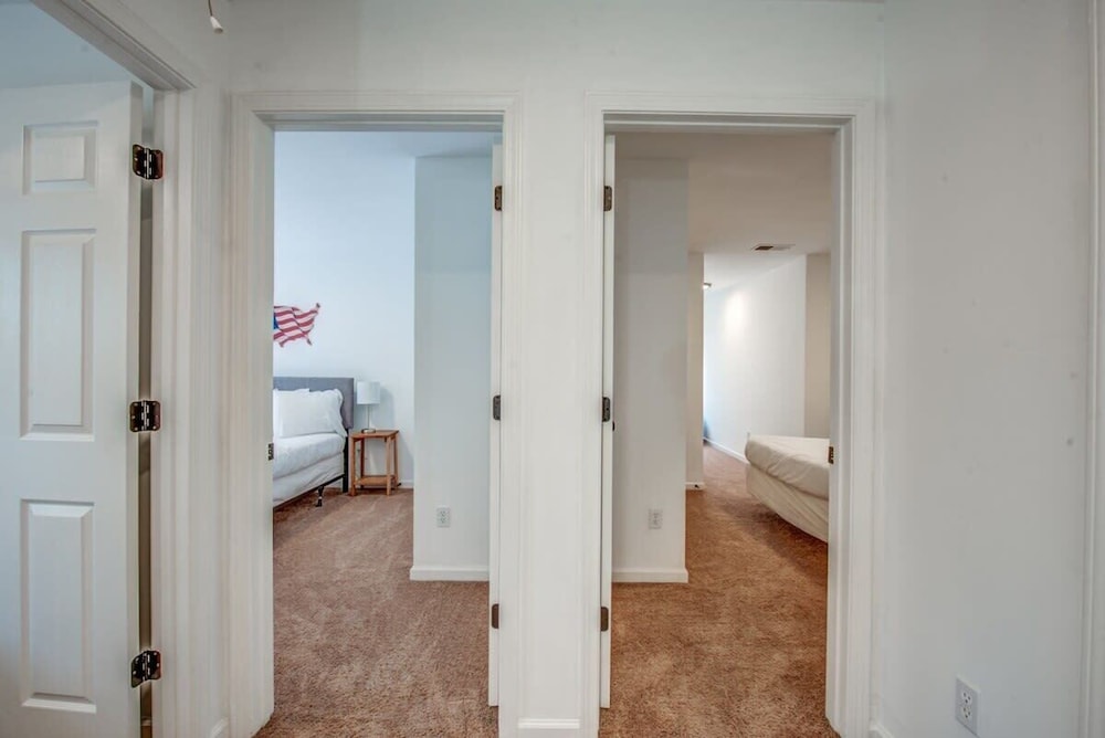 High Point House Huit Retreat 4
