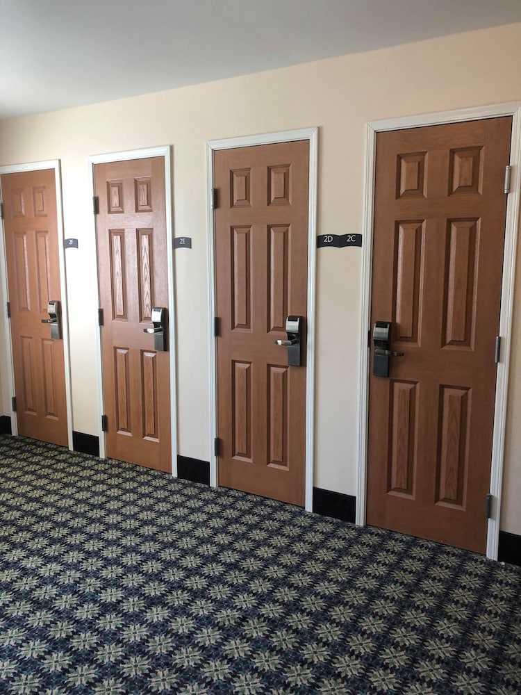 Staybridge Suites Philadelphia Valley Forge 422, an IHG Hotel - Property Image 1