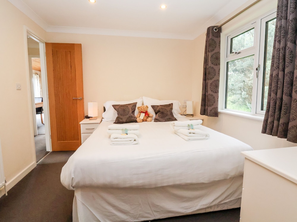Callow Lodge 5 view 4