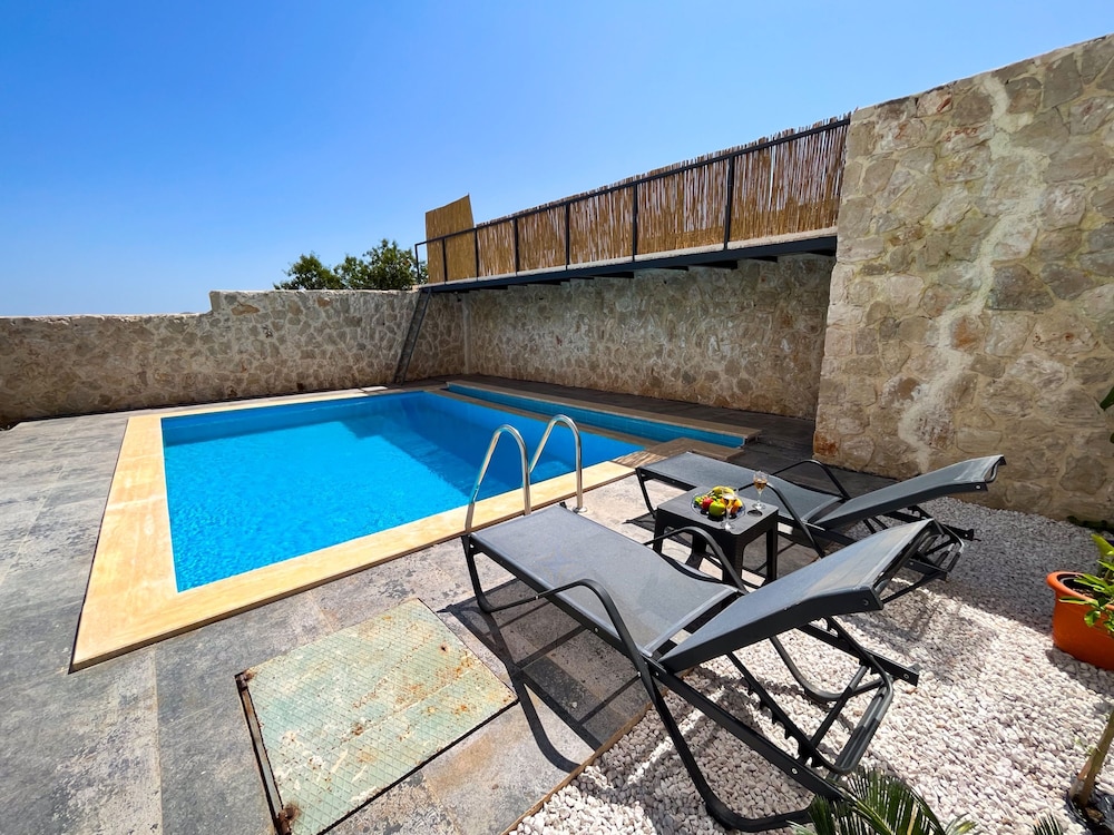 Villa w Pool 10 min to Kas Beach in Nature