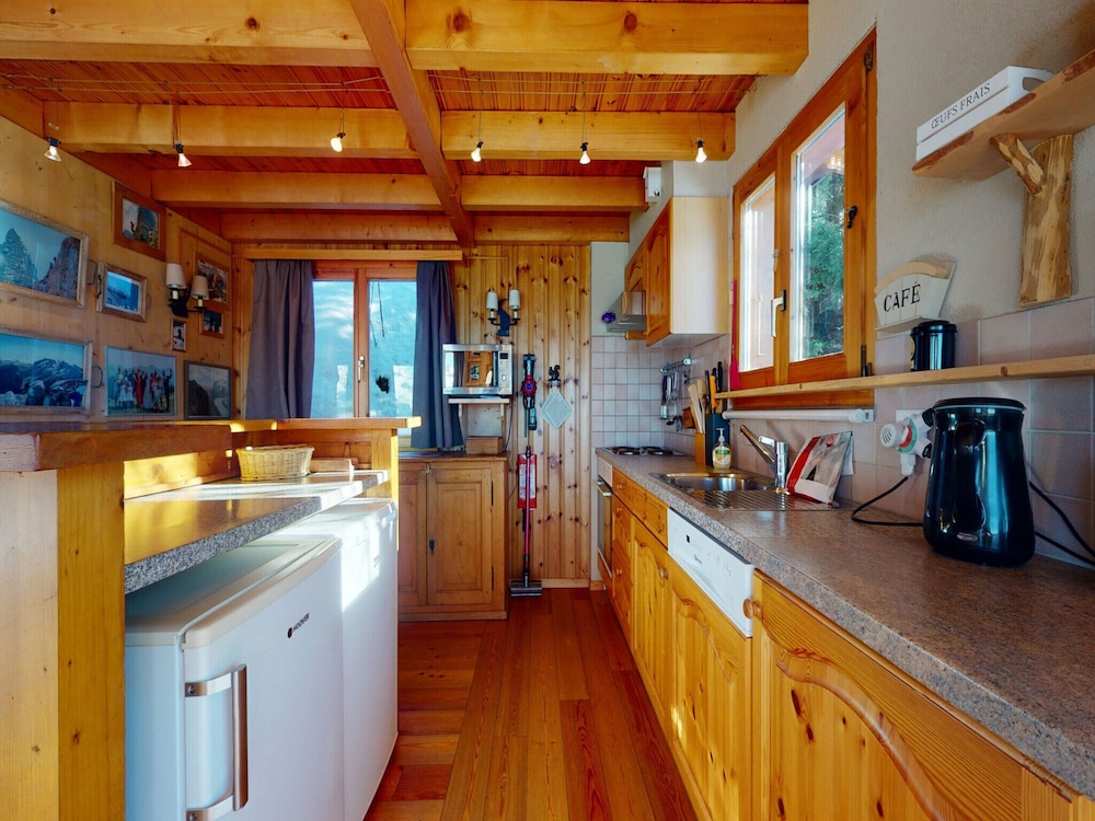 Chalet in the Heart of Valley With Balcony