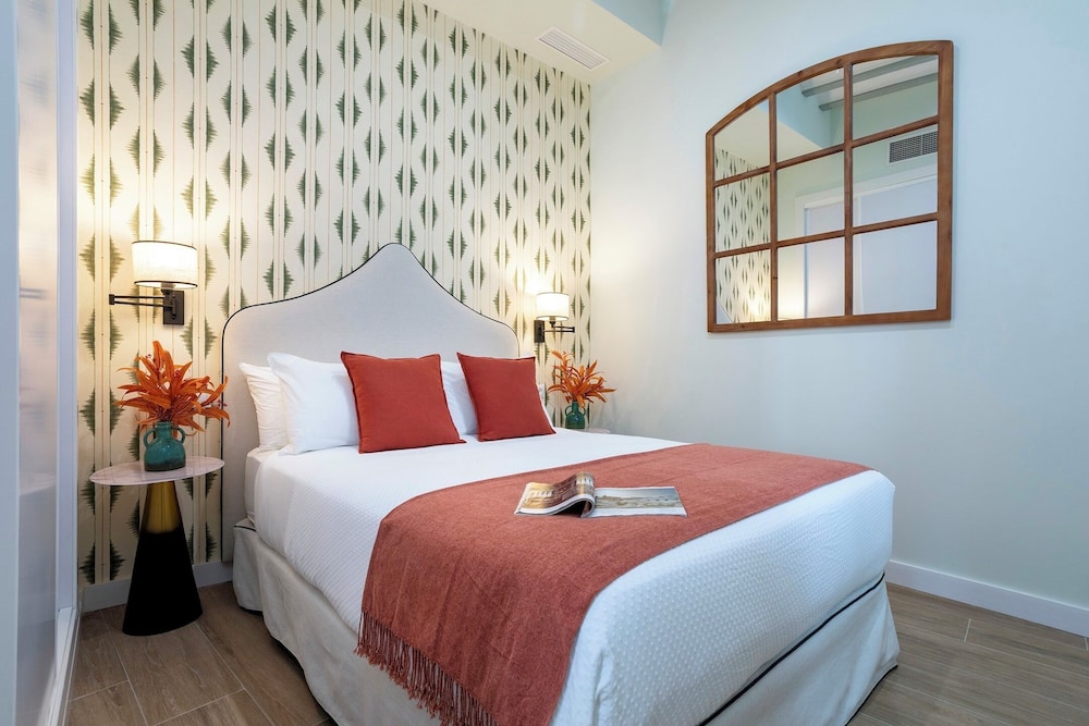 Exclusive Apartment in Cádiz. Patrocinio I