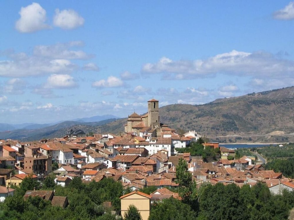 Albergue Turistico Valle del Ambroz