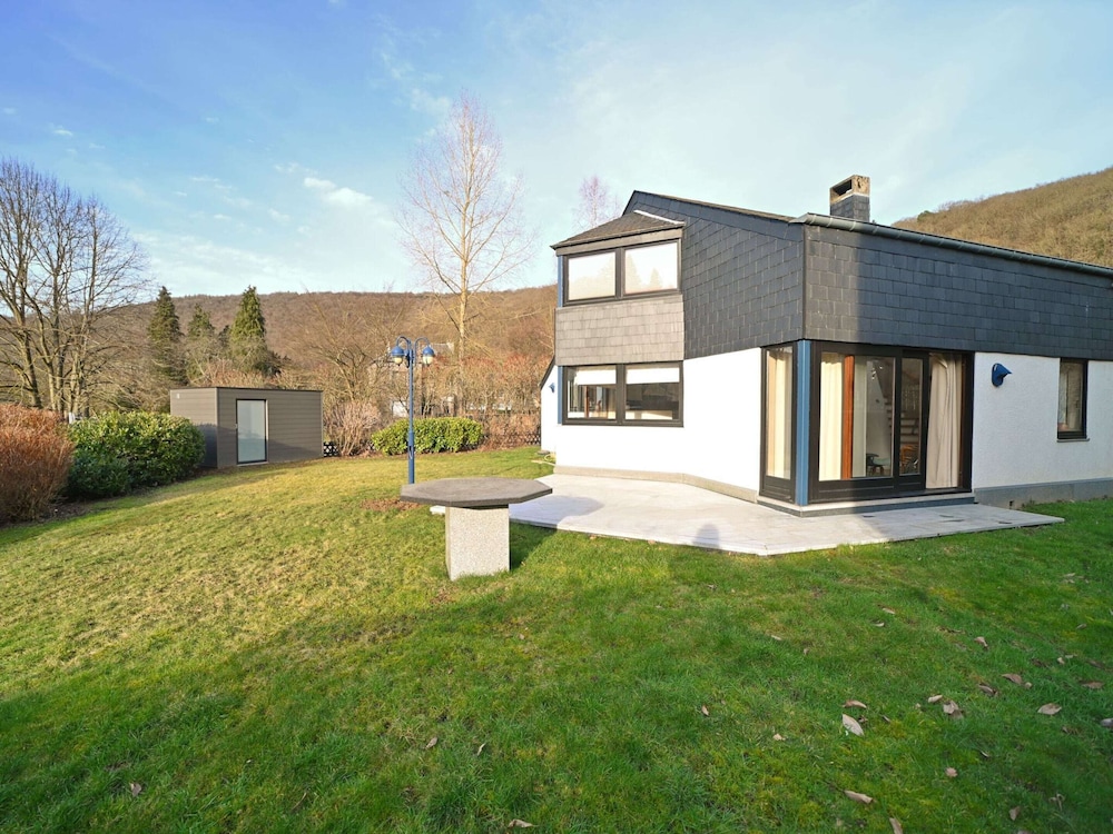 Lodge in Ardennes Near La Roche Center