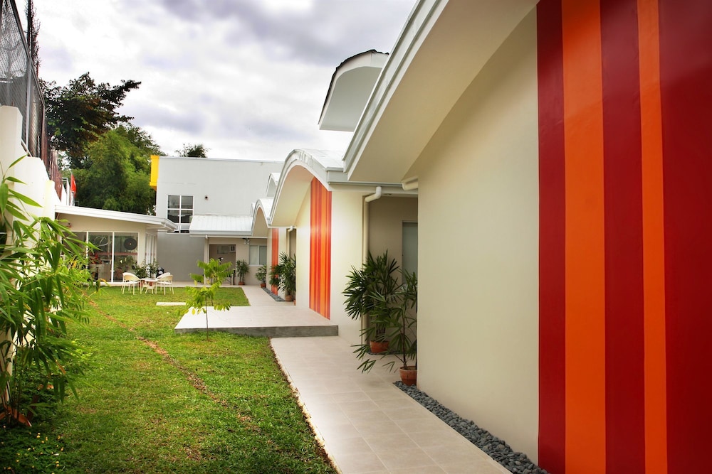 Cebu Vacations - Escario Central Hotel - Property Image 43