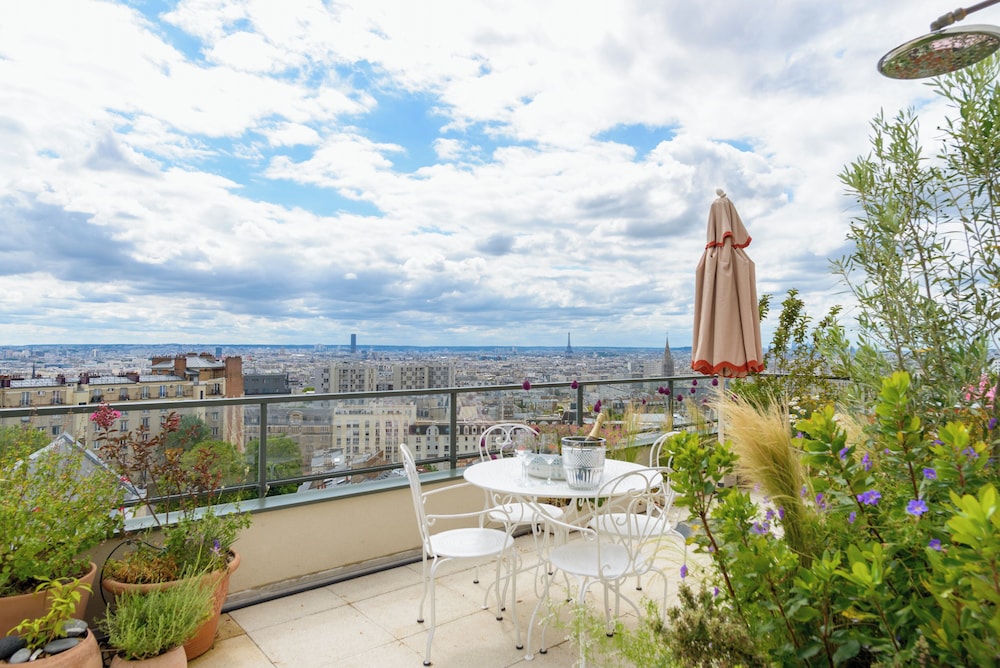 Paris Rooftop Prestige residence