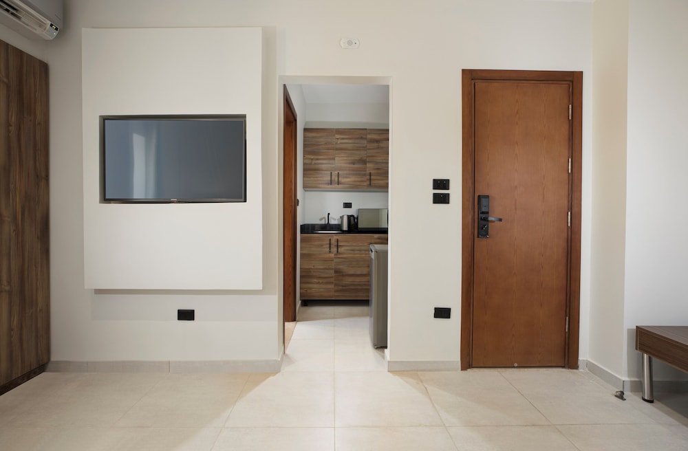 Rivana Residence New Cairo - Pool & GYM Access