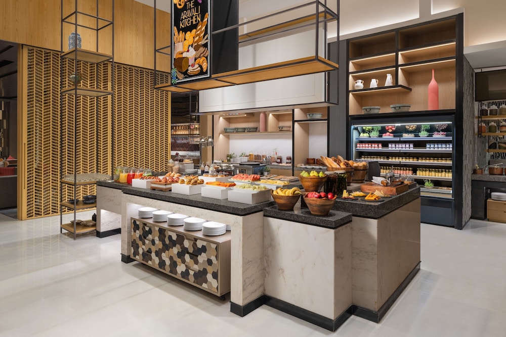 Courtyard by Marriott Aravali Resort